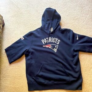 Official Nike Patriots Hooded Sweatshirt with authentic 3/4 Coach Bill sleeves.